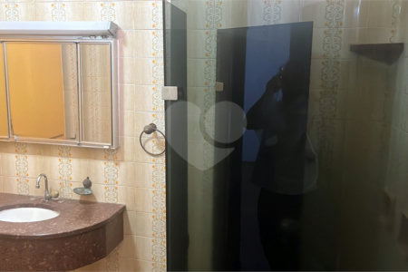 Casa à venda com 3 quartos, sendo 1 suíte, em Vila Progresso, Araraquara, SP