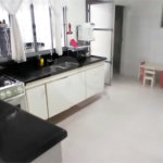 Casa à venda com 4 quartos, sendo 1 suíte, em Santana, São Paulo, SP
