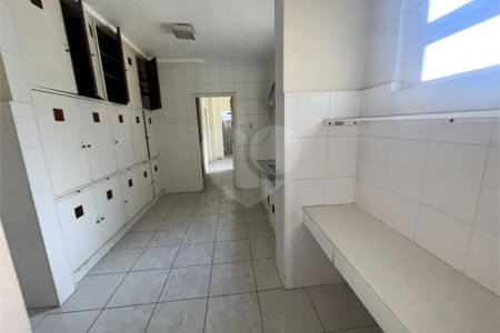 Apartamento à venda com 4 quartos, sendo 1 suíte,  em Flamengo, Rio de Janeiro, RJ