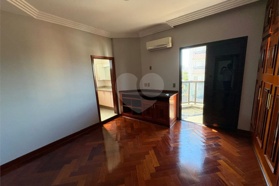 Apartamento disponível no Edifício Palladium no Centro de Piracicaba - SP.