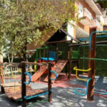 Casa à venda com 4 quartos, sendo 3 suítes, no condomínio Vila das Flores, São Paulo - SP