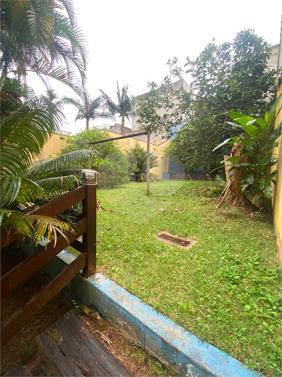Sobrado à venda com 4 quartos, sendo 1 suíte,  em Vila Suissa, Mogi das Cruzes, SP