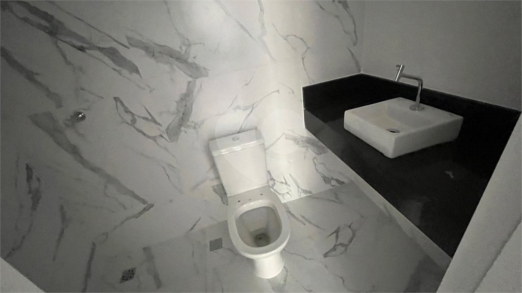 Apartamento à venda ou para alugar com 2 suítes em Nova Gardênia, Atibaia, SP
