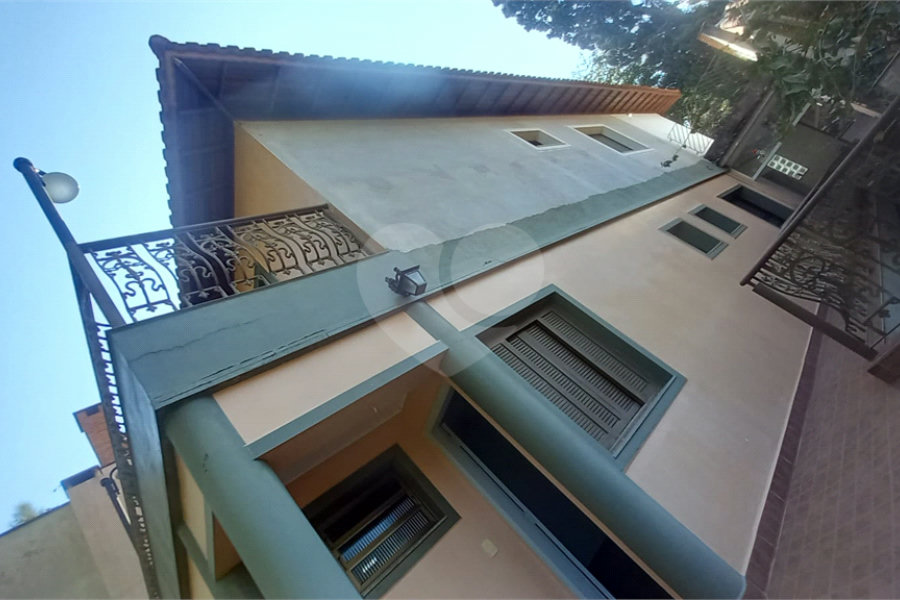 Sobrado à venda com 4 quartos, sendo 2 suítes, em Tremembé, São Paulo, SP