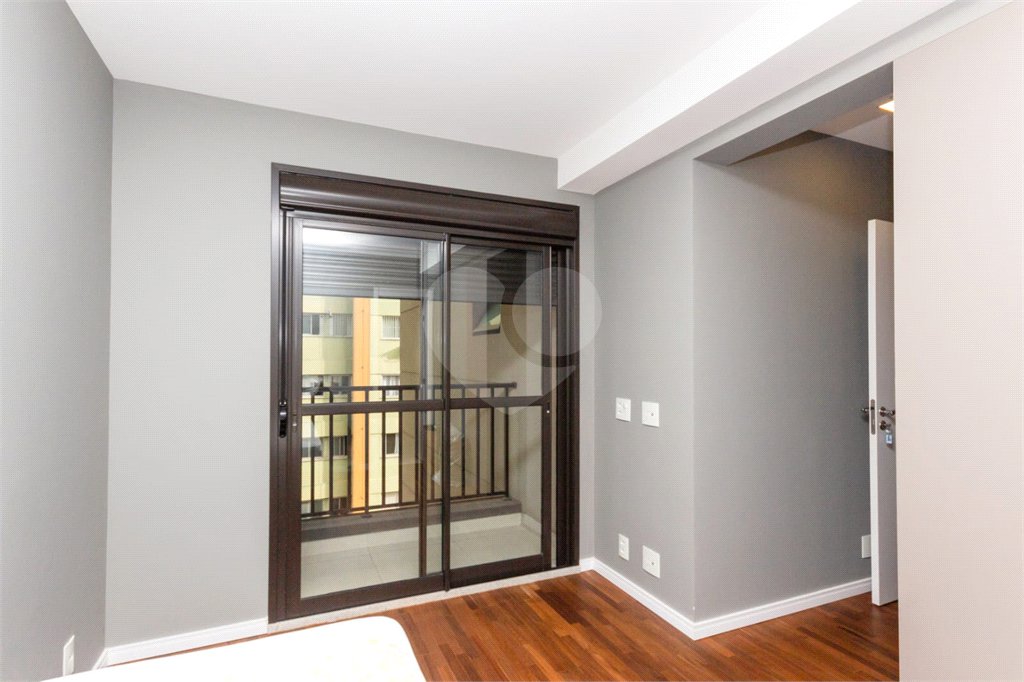 Apartamento à Venda na Vila Mariana com 163m², 3 Suítes e Varanda Gourmet