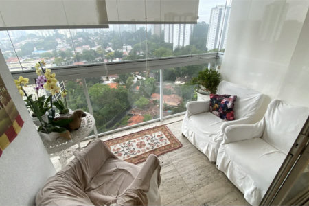 Apartamento à venda com 4 quartos, sendo 1 suíte, em Alto da Boa Vista, São Paulo, SP