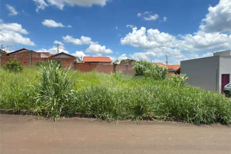 Terreno à Venda no Residencial Bosque dos Tamanduás – Descalvado/SP