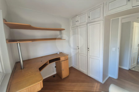 Apartamento Mobiliado, e Aconchegante, Bem Localizado