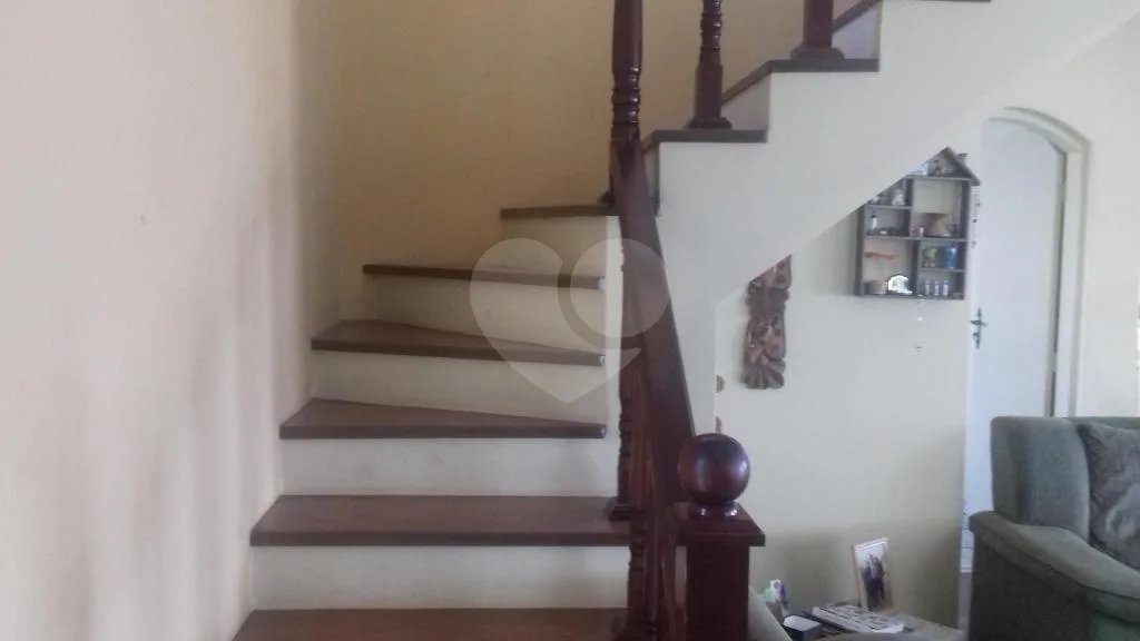 Lindo sobrado com suíte master.