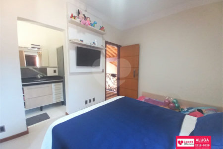 Linda casa com piscina localizada no melhor condomínio de Hortolândia - Green Park.