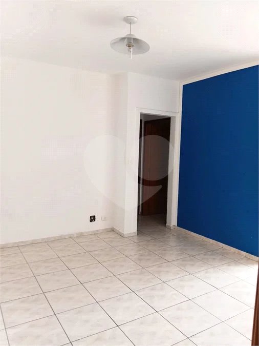 Apartamento à venda ou para alugar com 2 quartos, sendo 1 suíte,  no Centro, São Roque, SP