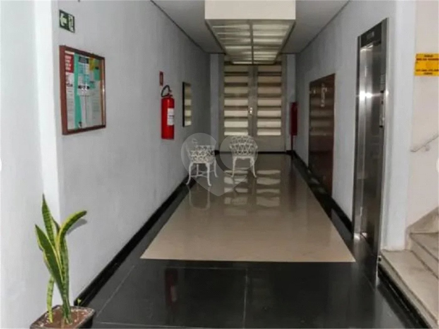 Apartamento à venda no bairro Barra Funda.
