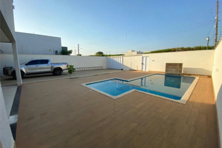 Casa à venda com 3 suítes em Loteamento Parque dos Ipês, Balsas, MA