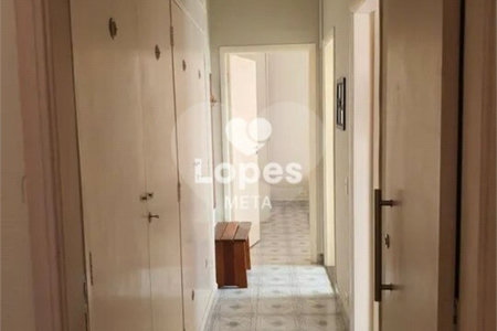 APARTAMENTO Á VENDA, ÉDIFICIO SALIM SIMÃO - CENTRO, 3 QUARTOS SENDO UM UMA SUÍTE, 1 VAGA DE GARAGEM,