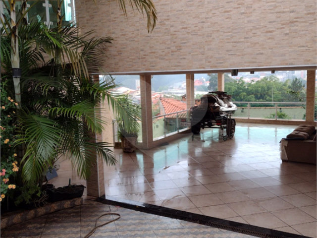 Casa à venda com 3 quartos, sendo 1 suíte,  em Itaquera, São Paulo, SP