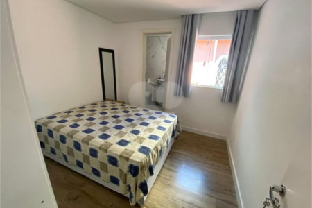 Sobrado à venda com 5 quartos, sendo 4 suítes, em Jardim Prudência, São Paulo, SP