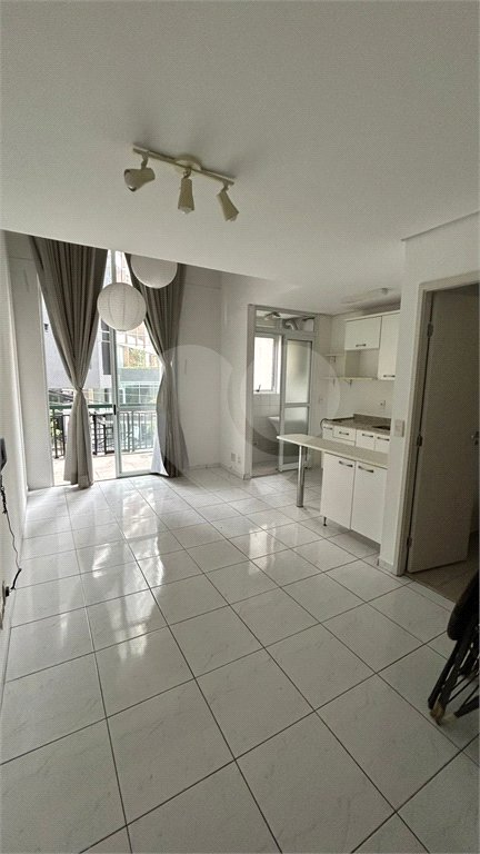 Apartamento duplex de 60m2 com 1 vaga na Vila Mariana