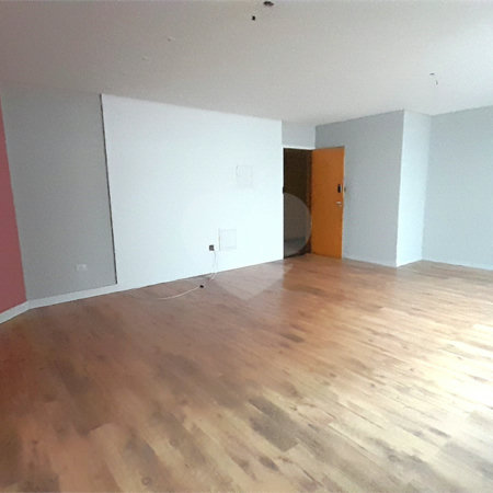 Sala Comercial de 38m² com Vaga de Garagem em Localização Estratégica de São Bernardo do Campo