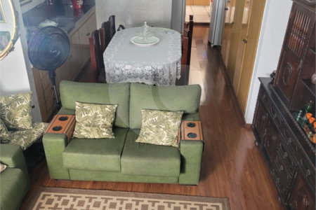 Vende-se sobrado no Centro de São Carlos