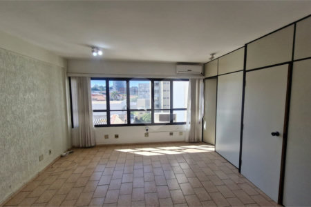Sala Comercial à Venda no Edifício Luciano Zanollo – São Carlos/SP