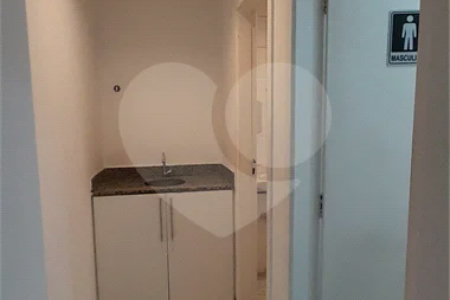 **SALA COMERCIAL DE 80 M² NO BAETA NEVES | EXCELENTE CUSTO-BENEFÍCIO E LOCALIZAÇÃO ESTRATÉGICA**