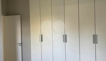 Apartamento à venda com 2 quartos em Vila Marcelino, São Carlos, SP