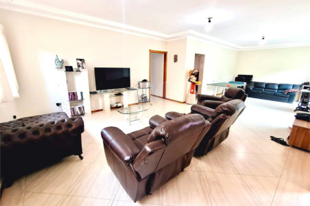Casa á venda no residencial Eldorado.