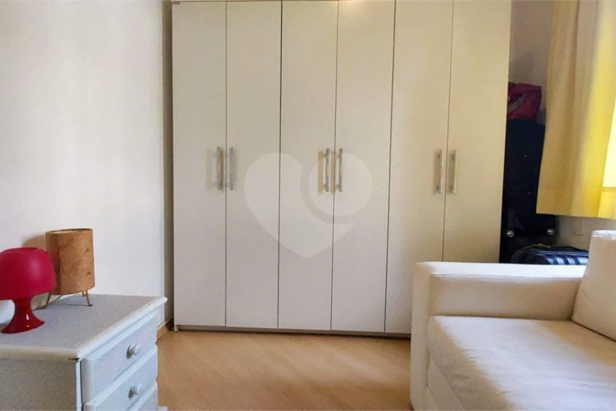 Casa à venda com 3 quartos, sendo 1 suíte,  em Vila Paulista, São Paulo, SP