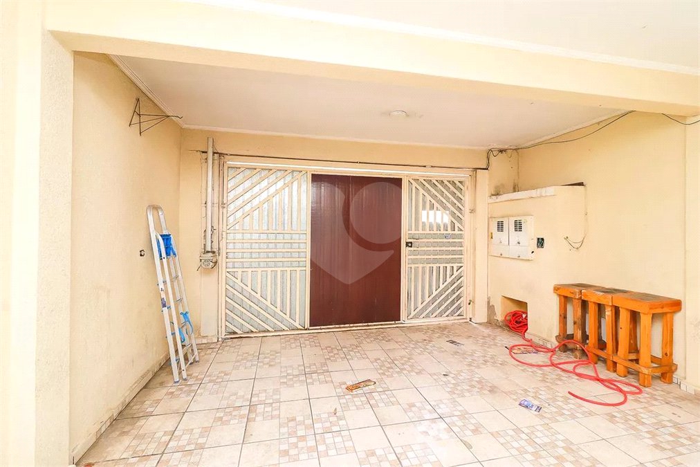Casa com 100m², 3 dormitórios, 2 vagas, à venda em Itaquera