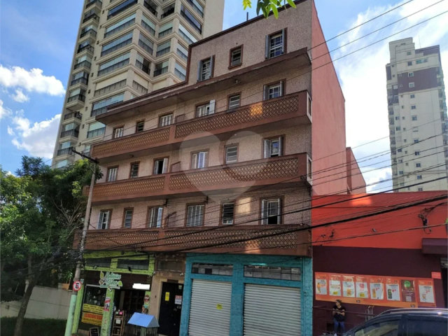 Prédio à venda em Santana, São Paulo, SP
