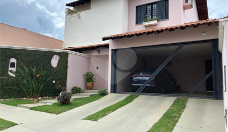Casa à venda com 3 quartos, sendo 1 suíte, em Parque Fehr, São Carlos, SP