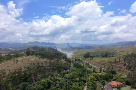 Maravilhoso terreno 23Mil m² com Vista para Represa - Piracaia / SP