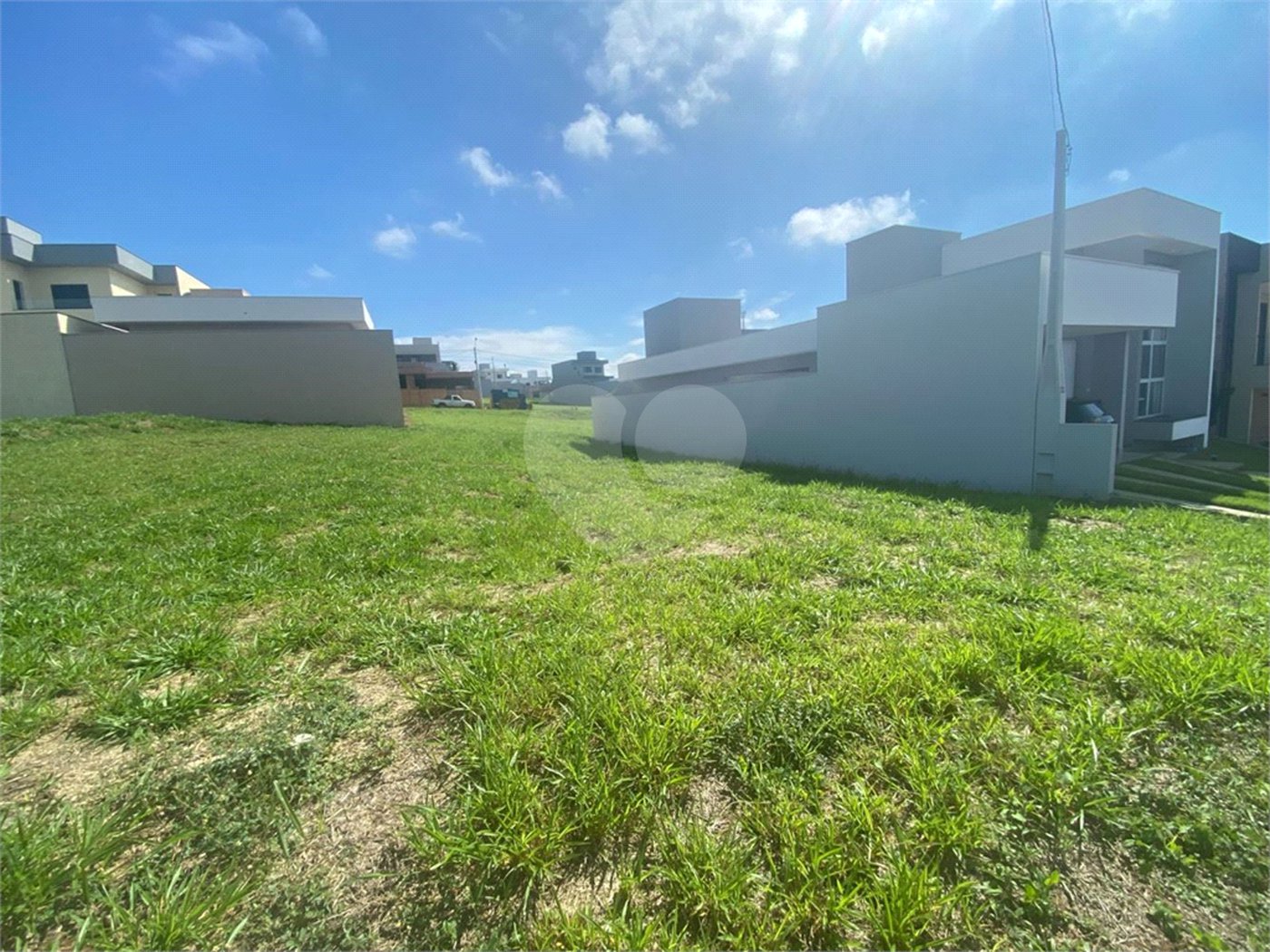 Lote no Condomínio Village Damha IV