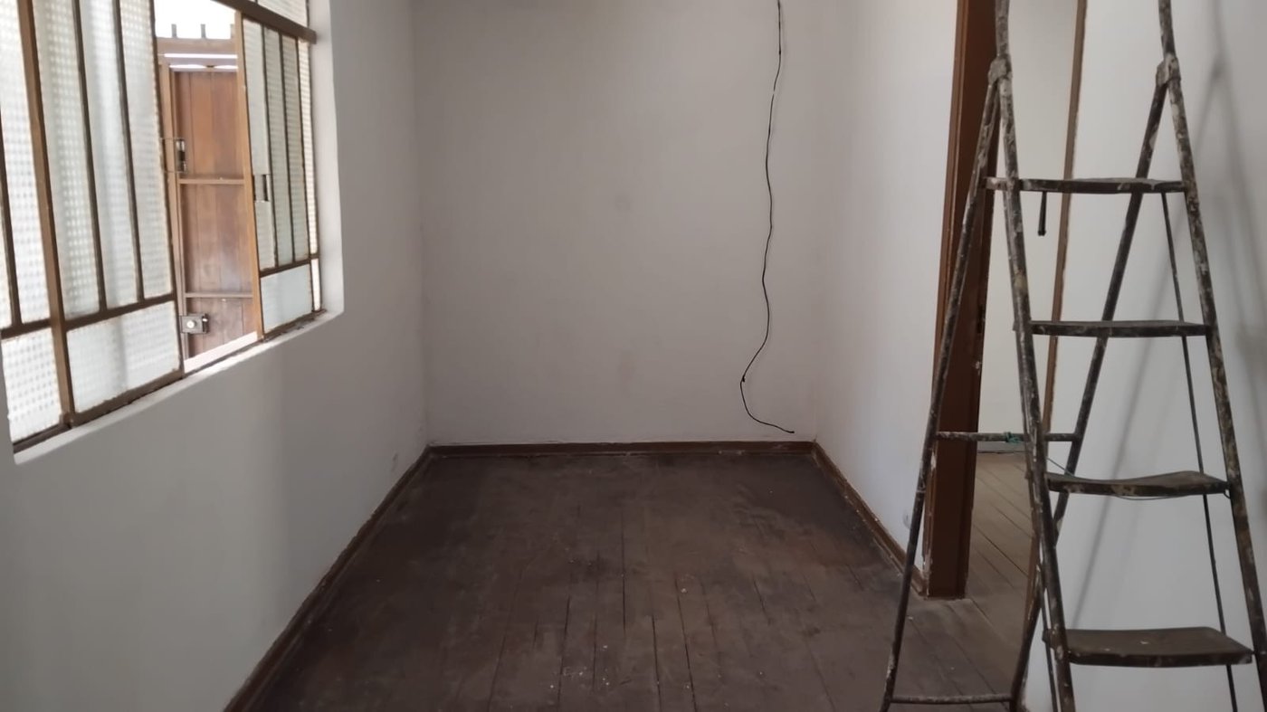 Casa à venda com 8 quartos em Vila Dalva, São Paulo, SP