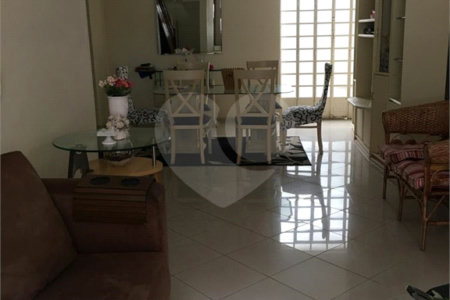 SOBRADO 3 DORMITÓRIOS 3 VAGAS À VENDA NA ACLIMAÇÃO