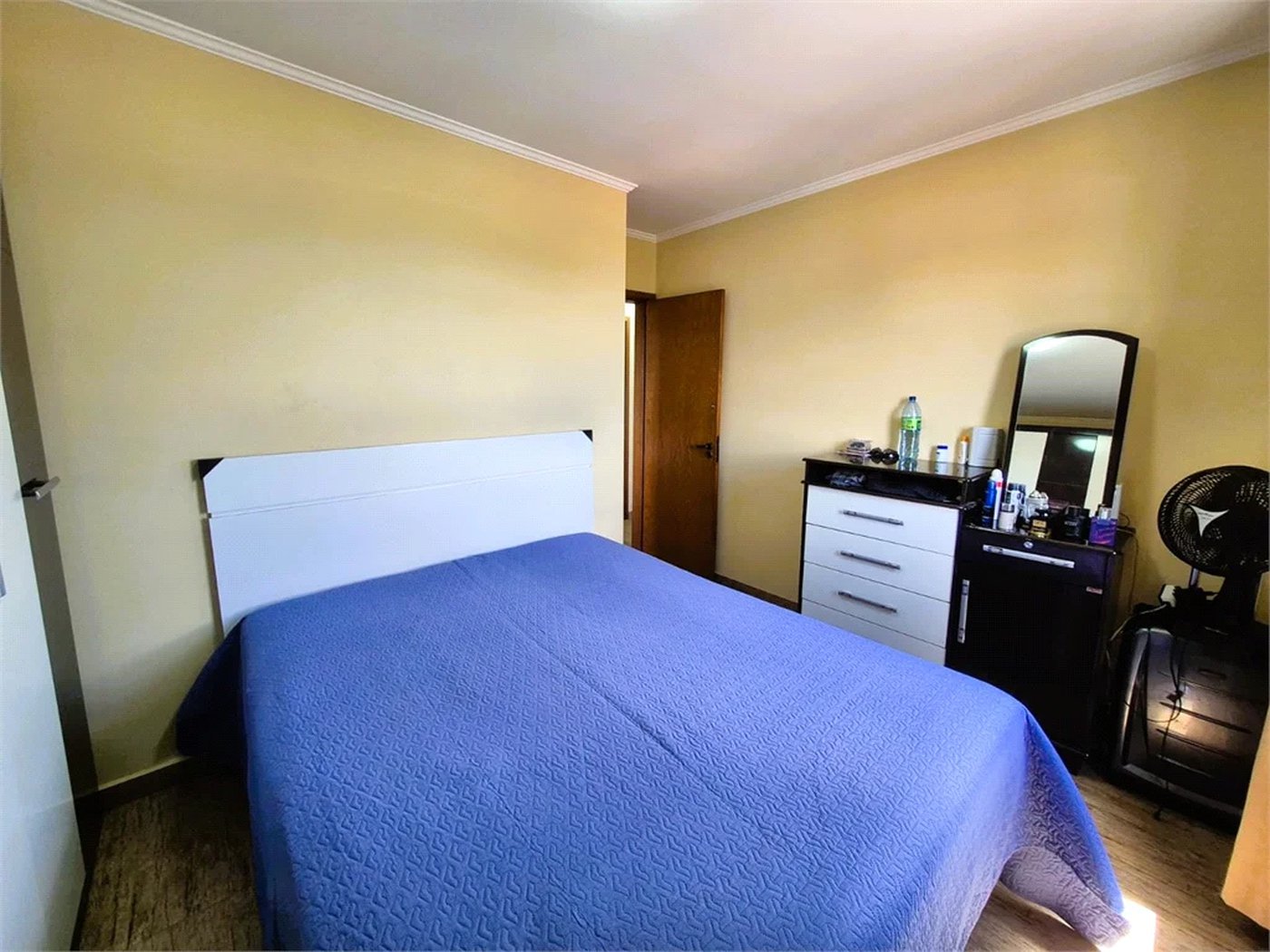 Apartamento à Venda no Condomínio Mansão do Butantã 105m² 3 quartos, suíte, 2 vagas cobertas, varanda