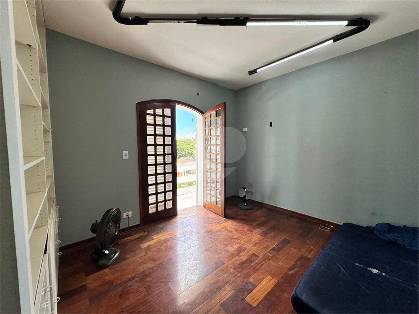 Sobrado Residencial e Comercial em Área Nobre de Piracicaba, para venda e locação.