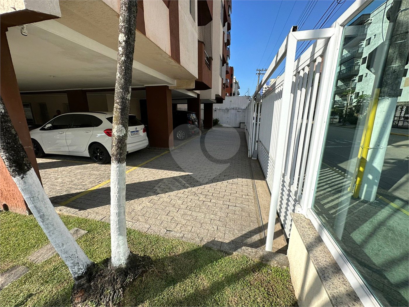 Apartamento para venda na Praia da Enseada em Guarujá/SP.