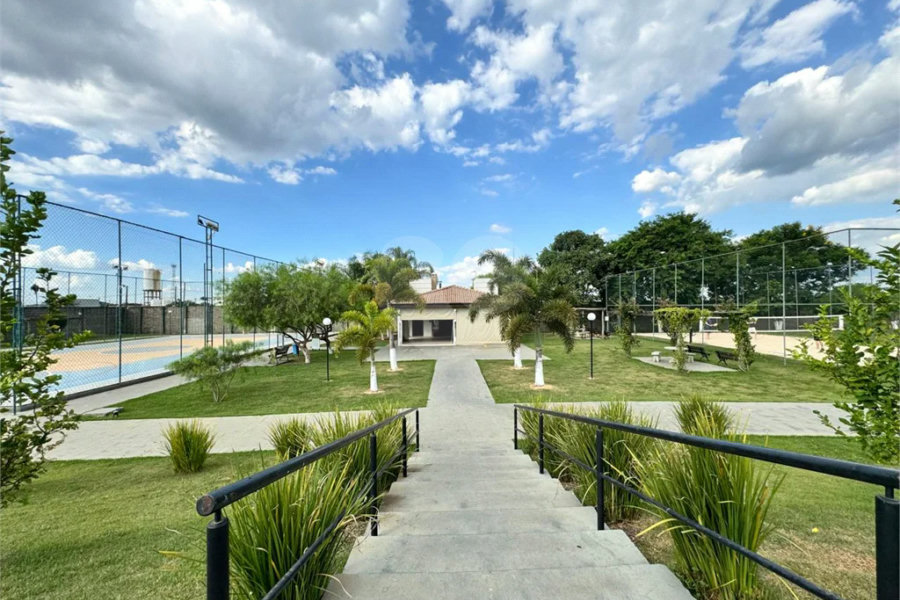 Belíssimo sobrado com 3 quartos, à venda no Condomínio Parque dos Ypês, em Piracicaba/SP.