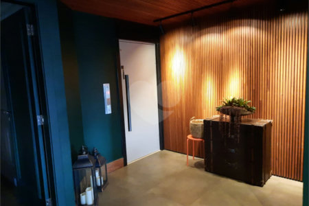 Apartamento de 257m² a venda em Moema, reformado, 4 dorms, 3 suítes, fora de rota,, 4 vagas