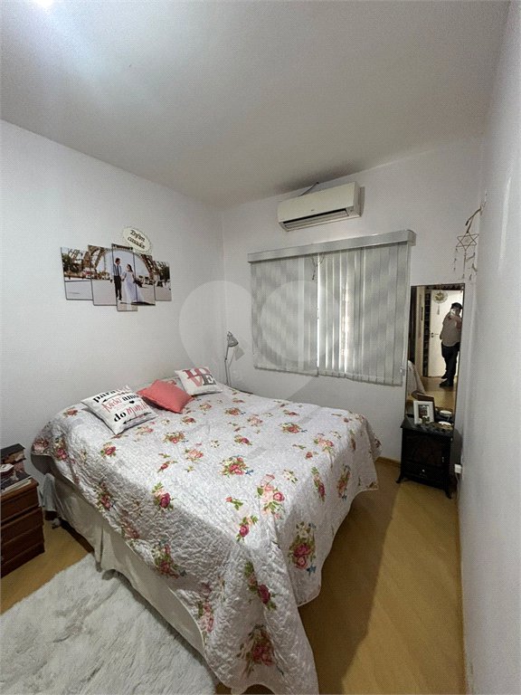 Sobrado venda no Alto da Mooca, com 266m2, 4 quartos, 3 salas, área gourmet e 2 vagas de garagem