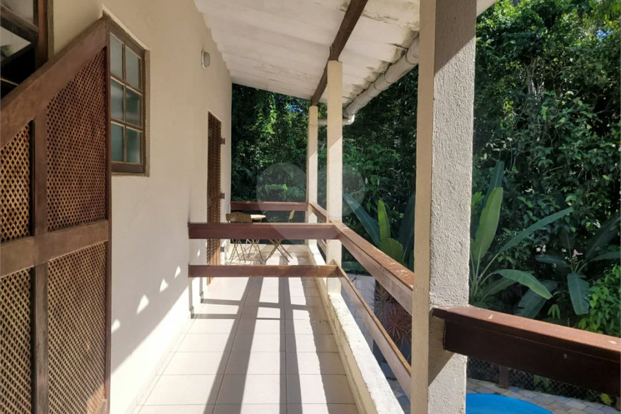 Casa à venda com 7 quartos, sendo 5 suítes, em Guaratuba, Bertioga, SP