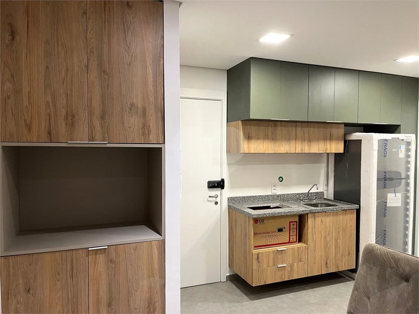 Apartamento mobiliado, 1 quarto, para locação no Alto da Boa Vista