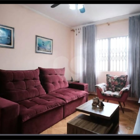 Casa na Rua Maria Angélica Franci