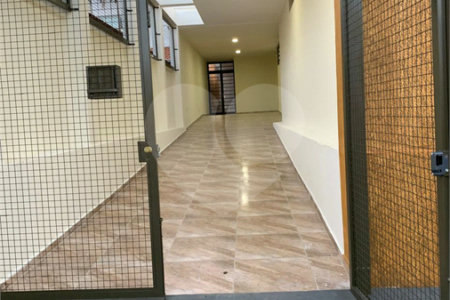 Imóvel Comercial á venda em São Carlos, rua São Sebastião.