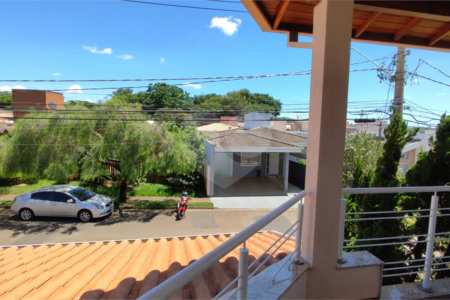 Casa à Venda de 5 dormitórios em São Carlos, no Residencial Eldorado