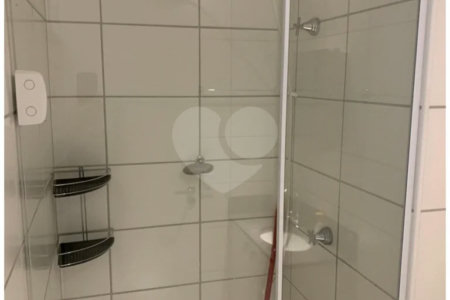 Apartamento à venda na Frei Caneca, 28 m², 1 quarto