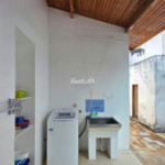 Casa à venda com 4 quartos, sendo 2 suítes, em Vila Petrópolis, Atibaia, SP