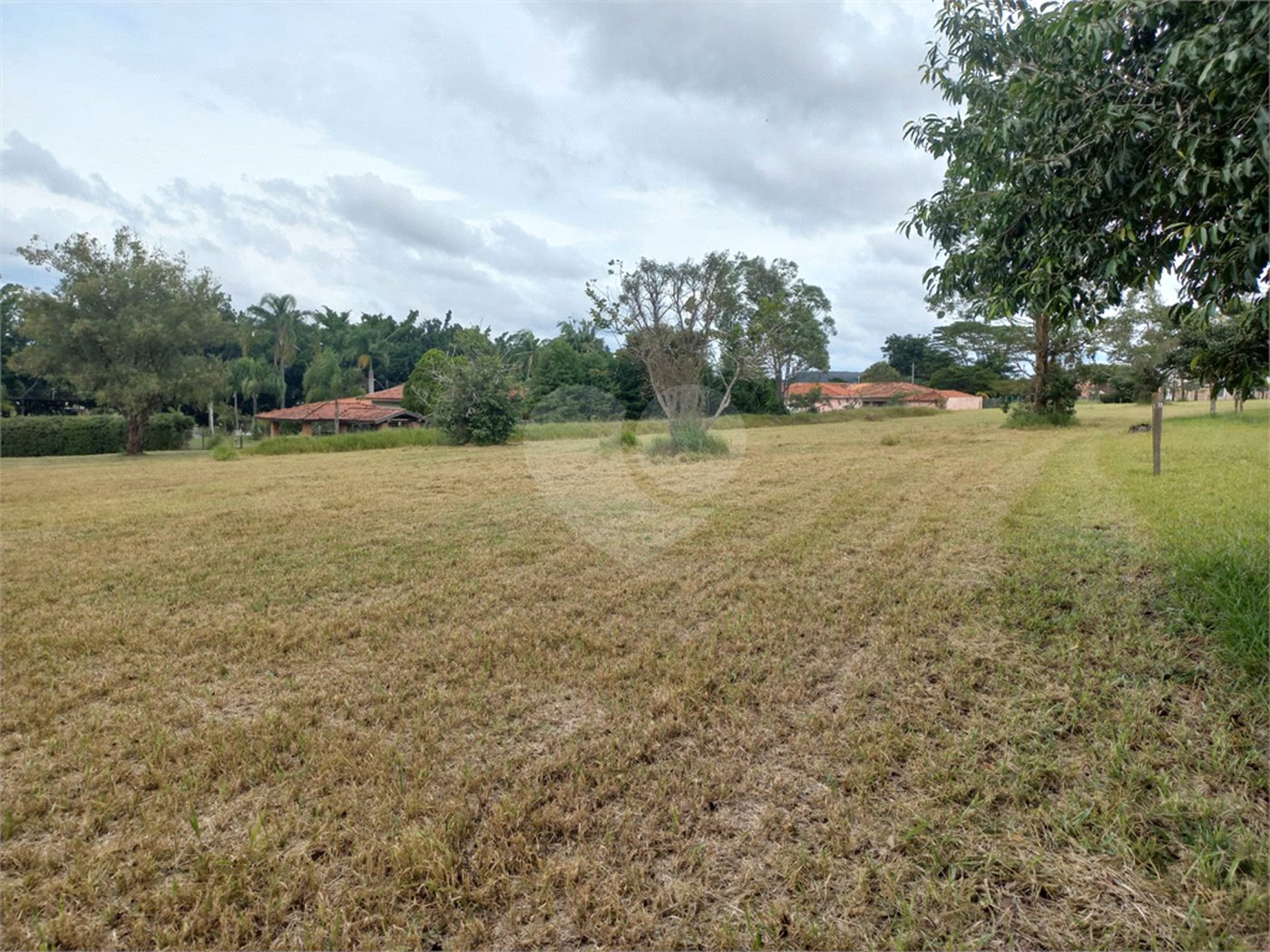 Loteamento Residencial em Condomínio
