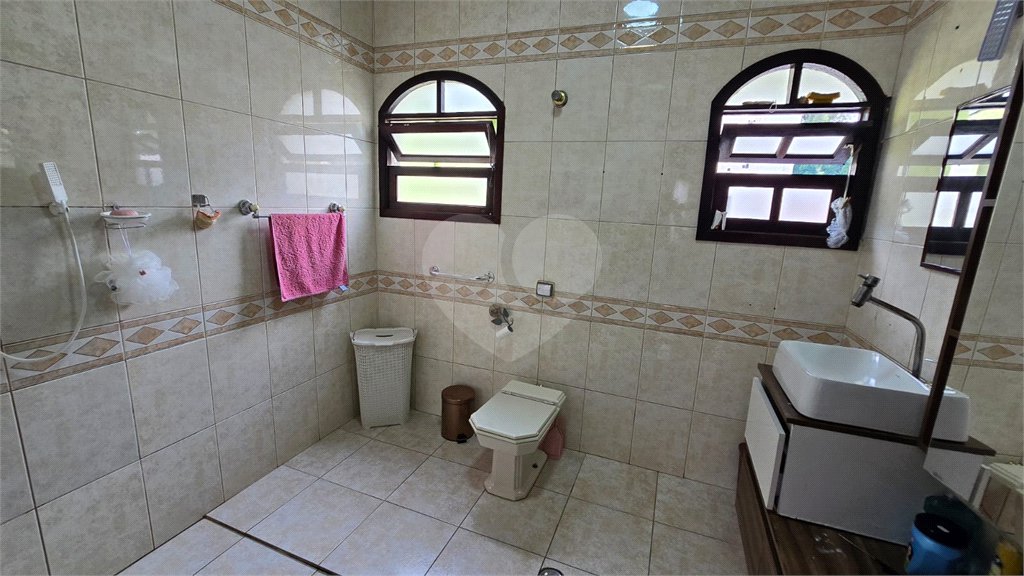 SOBRADO A VENDA FEITO PARA RENDA, FAMÍLIA GRANDE OU 2 CASAS | PRÓXIMO À ESTAÇÃO PIRITUBA!